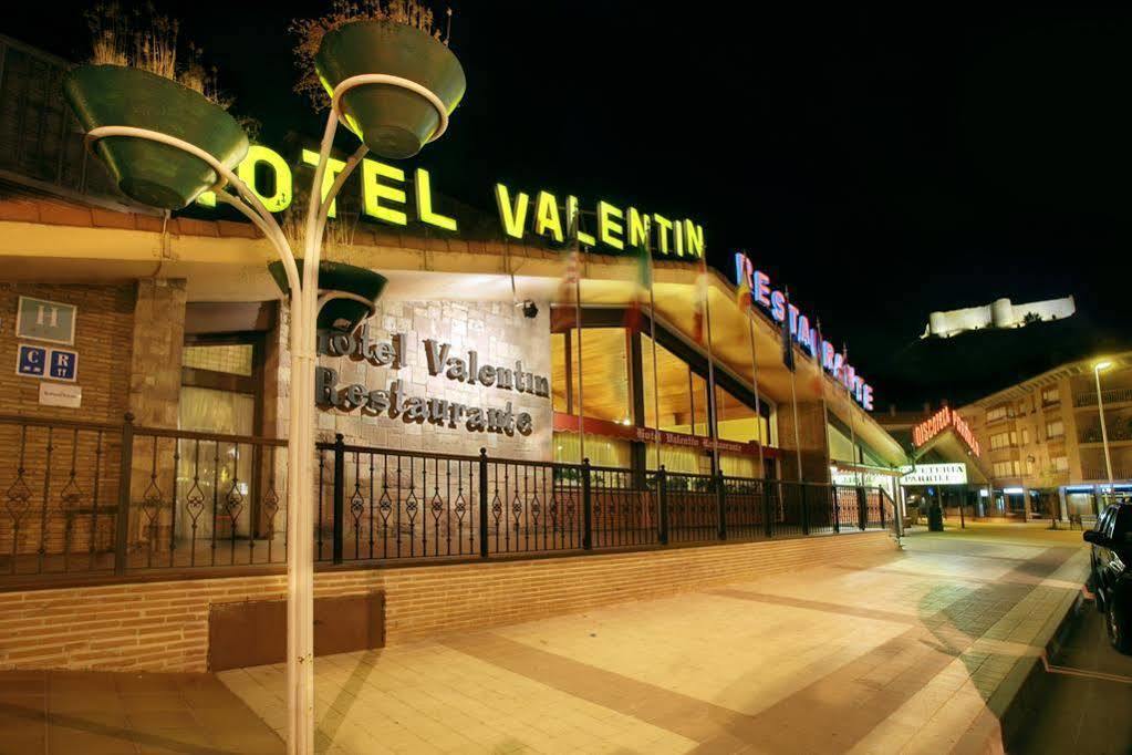 Hotel Valentin Aguilar de Campóo Exteriér fotografie